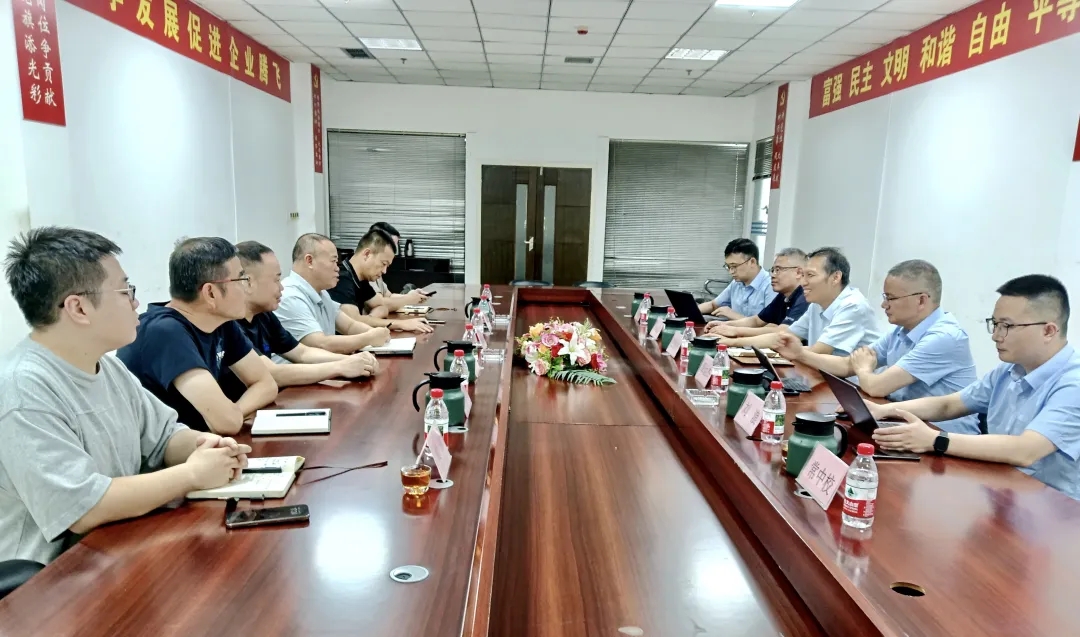 公司黨委書(shū)記、董事長(zhǎng)王虎祥帶隊(duì)走訪(fǎng)重慶市報(bào)廢汽車(chē)回收處理利用有限公司